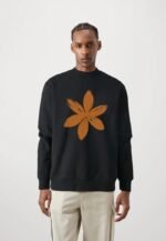 Comverses Men’s Orange Lily Black Full Sweater