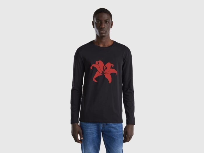 Comverses Men’s Red Giant Lily Black Full Sleeve Shirt